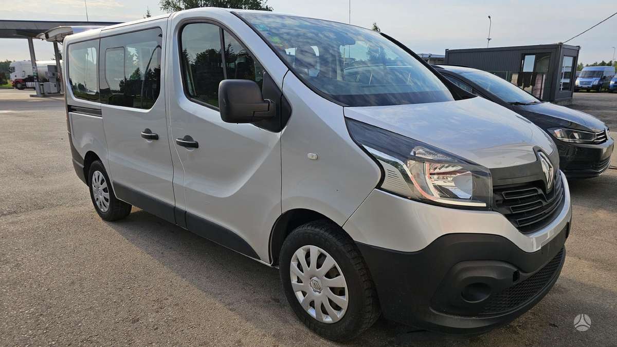 Renault Trafic dalimis. Dalimis