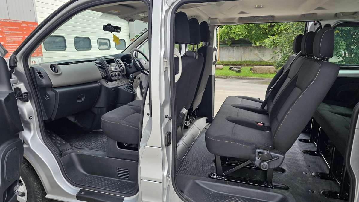 Renault Trafic dalimis. Dalimis