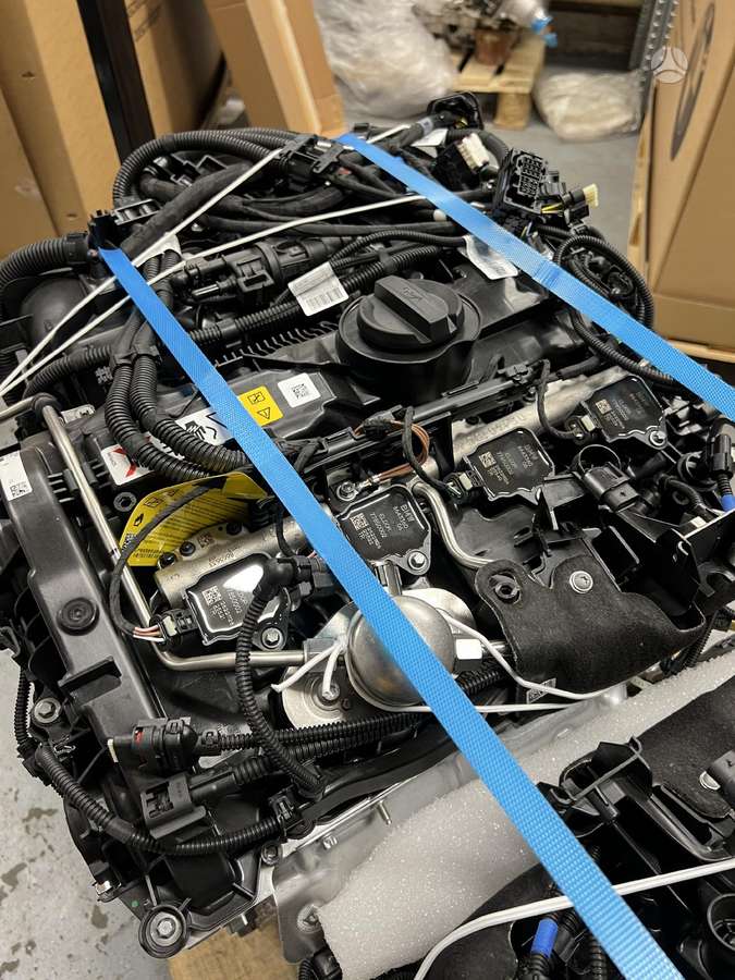 BMW 330, B48B20B naujas variklis, двигатель