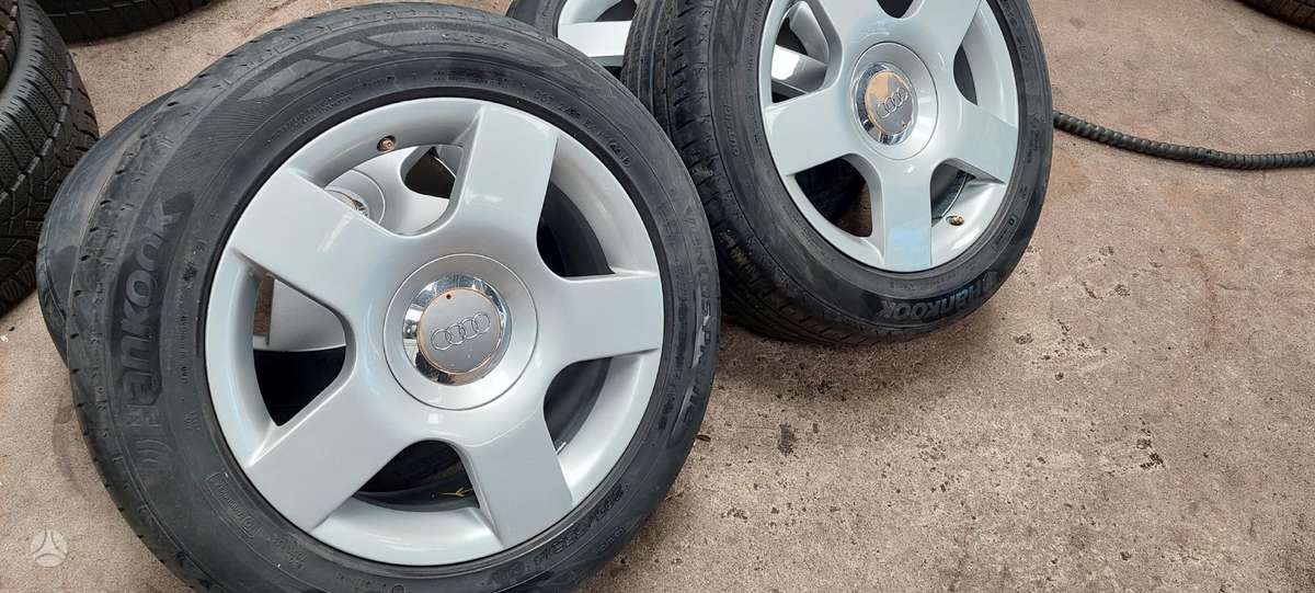Audi, vieglmetāla, R16