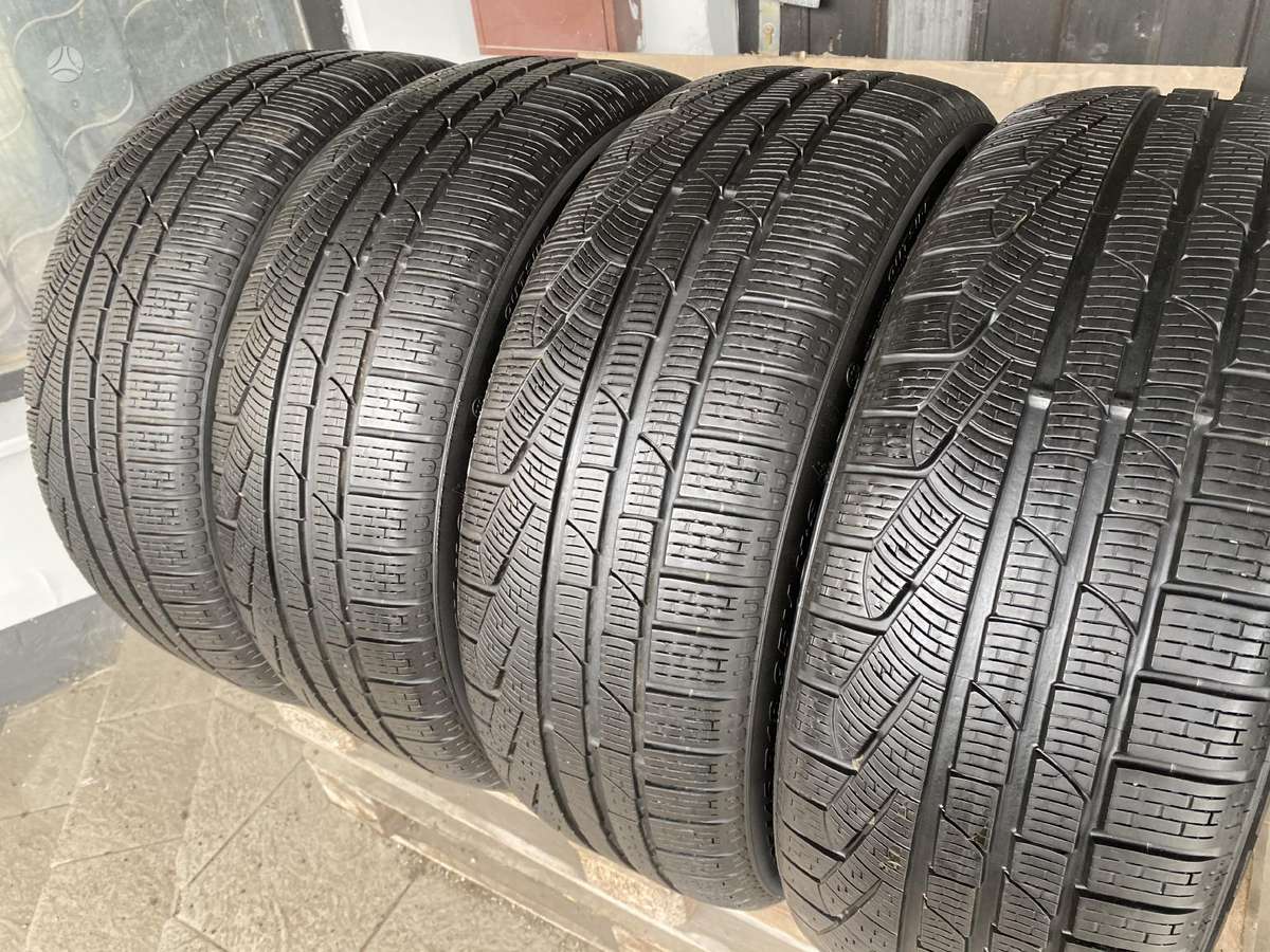 Pirelli Sottozero, winter 225/45 R18