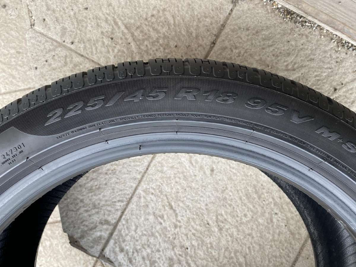 Pirelli Sottozero, winter 225/45 R18