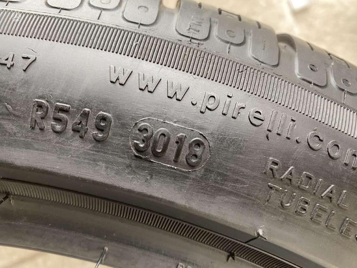 Pirelli Sottozero, winter 225/45 R18