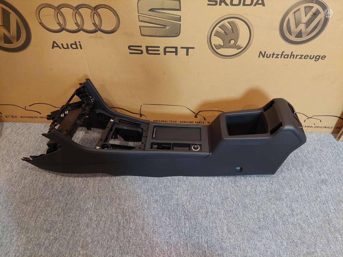 Volkswagen Golf doors