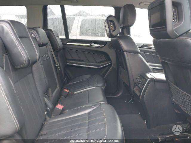 Mercedes-Benz GL450 dalimis