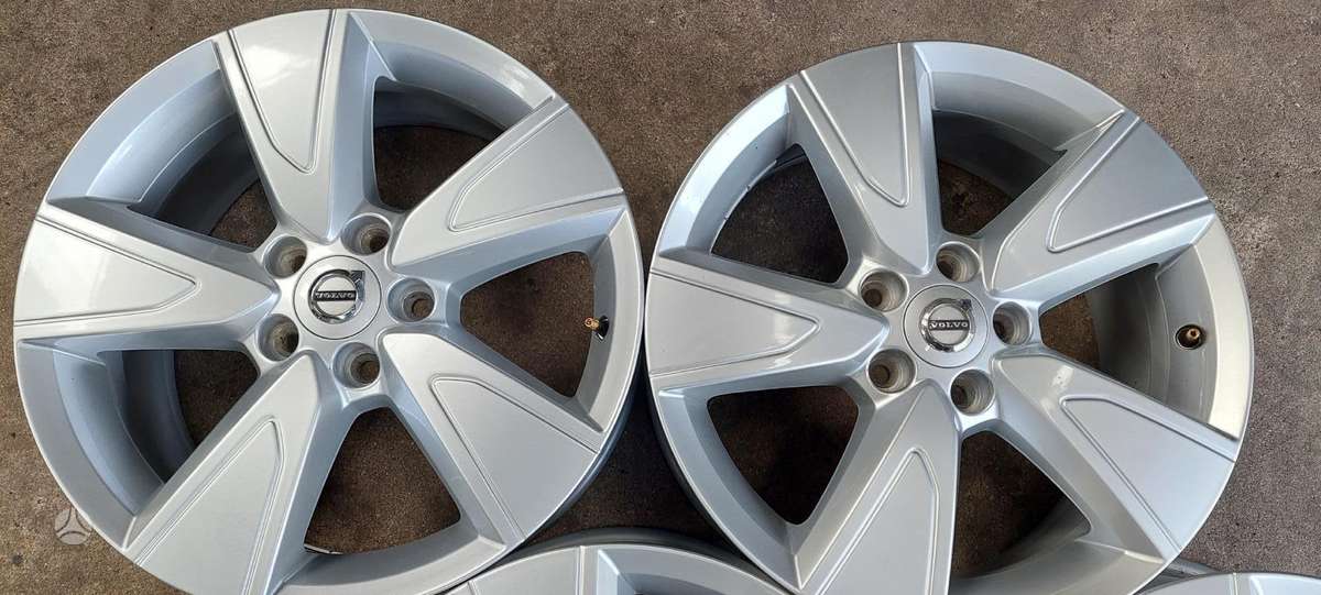 Volvo, light alloy, R17