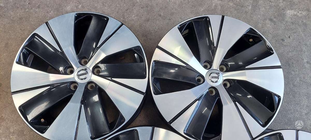 Volvo, light alloy, R18