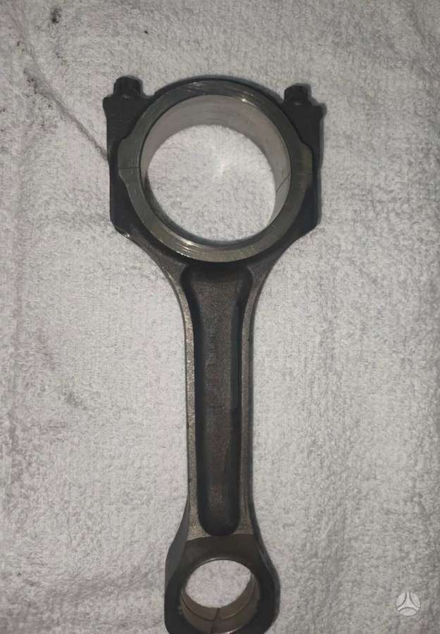 Ford Transit Custom pistons, engine block