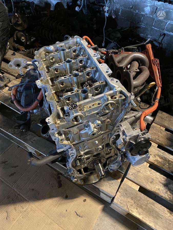 Lexus NX 300h Bateriju remontas