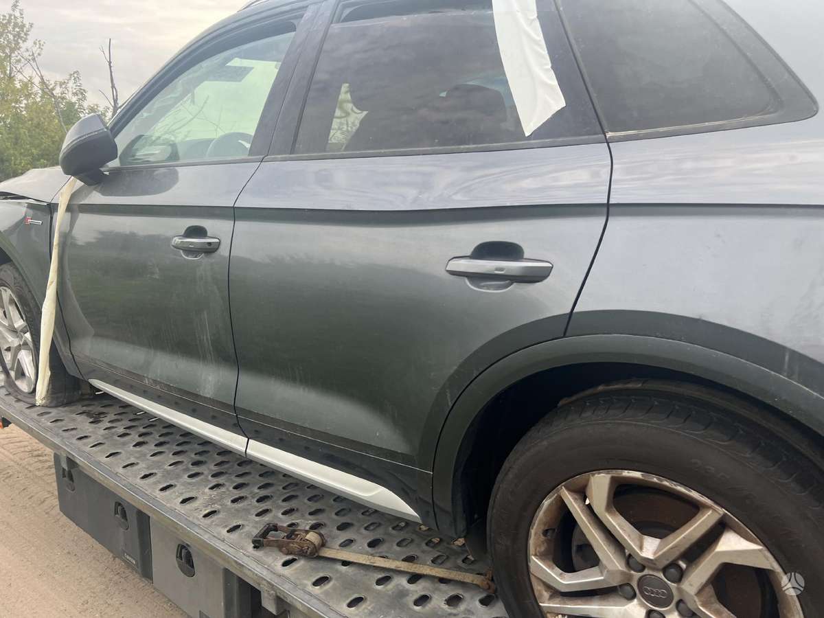 Audi Q5 по частям. Usa amerikonas