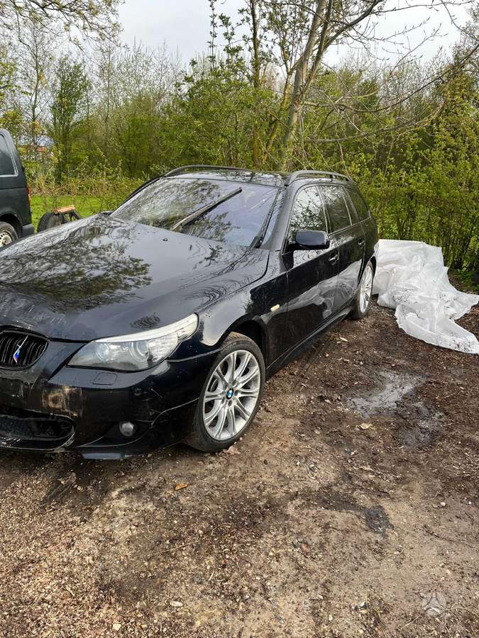 BMW 5 serija