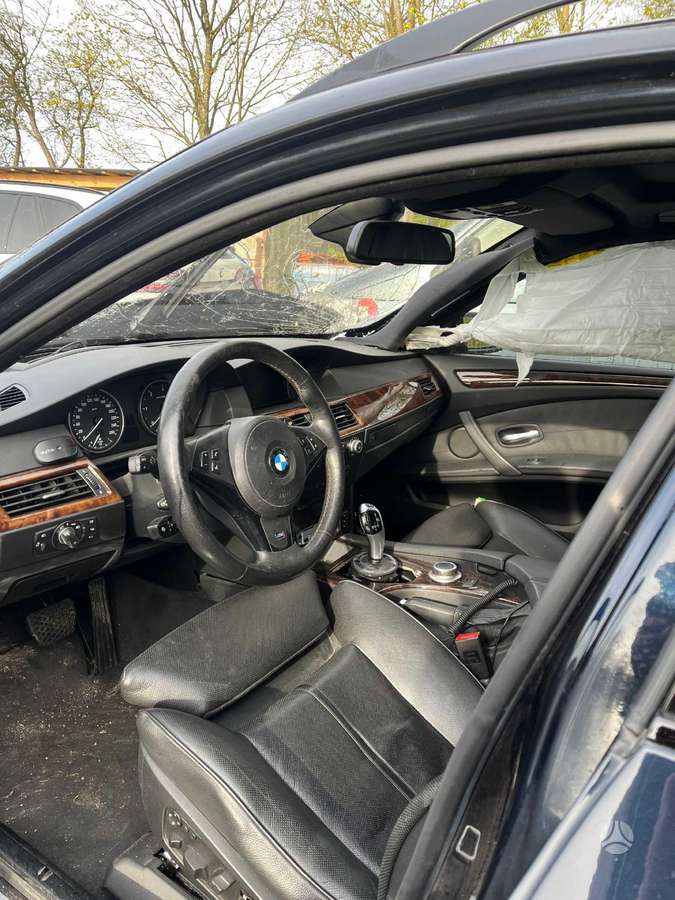 BMW 5 serija