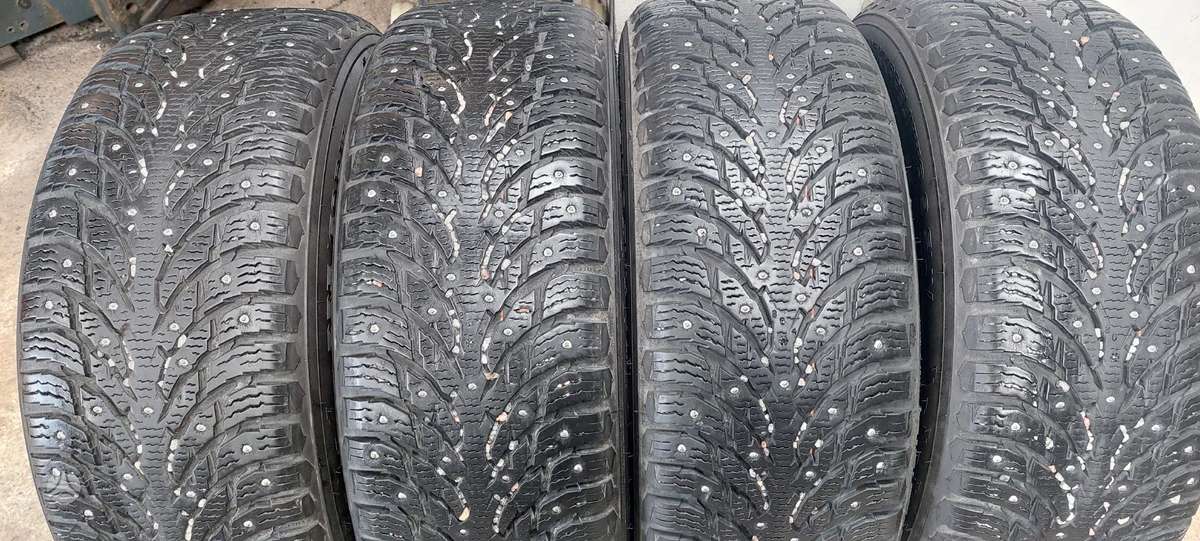 Nokian, winter 235/60 R17