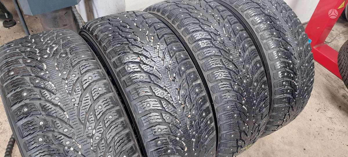 Nokian, winter 235/60 R17