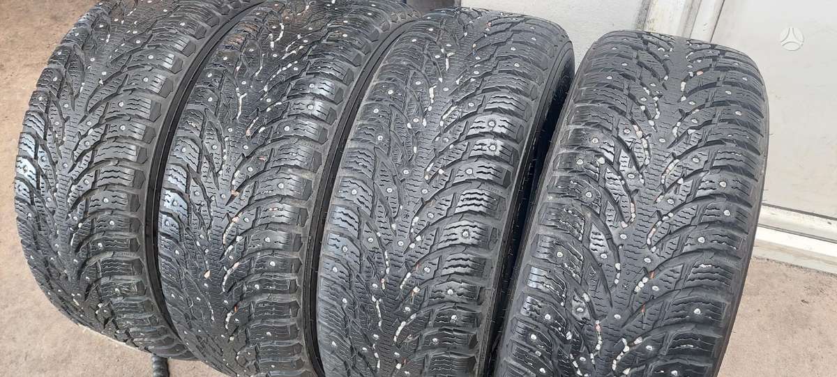 Nokian, winter 235/60 R17