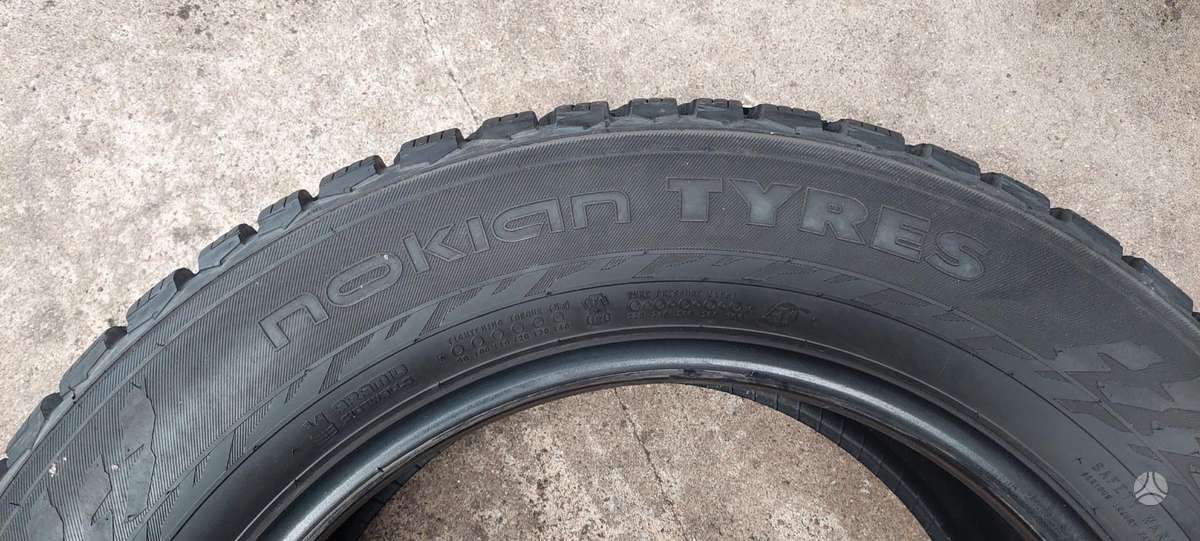 Nokian, winter 235/60 R17