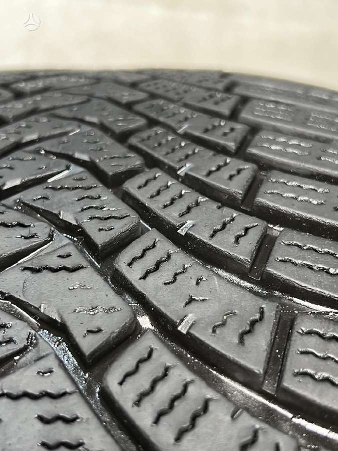 Falken EUROWINTER HS01, žieminės 255/40 R20