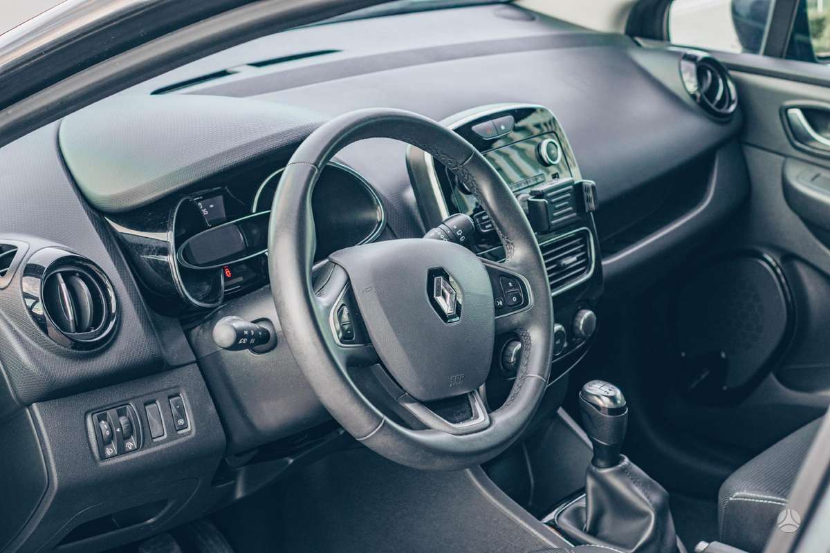 Renault Clio, 1.5 l., hatchback