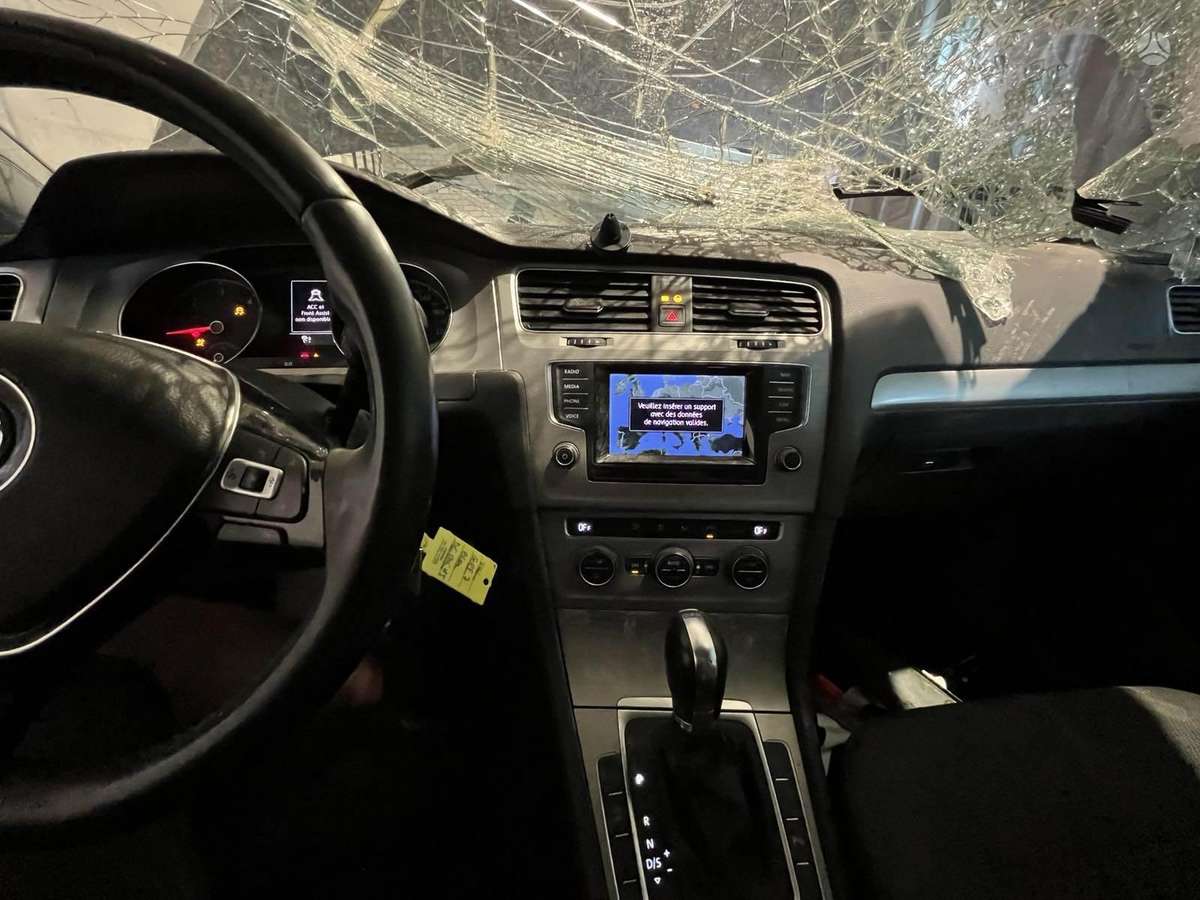 Volkswagen Golf по частям