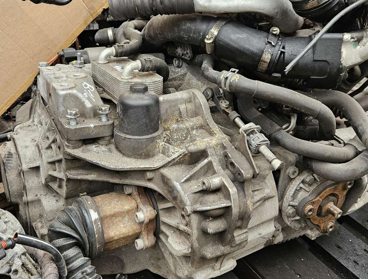 Volkswagen Passat, CFG, variklis