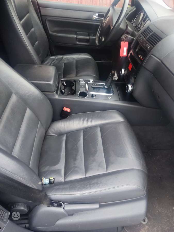 Volkswagen Touareg Variklis dalimis