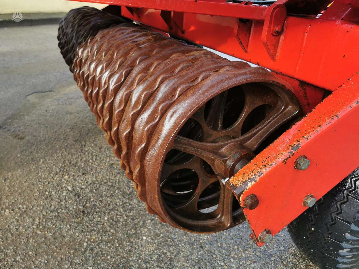 He-va Tip Roller, dirvos tankinimo, lyginimo volai