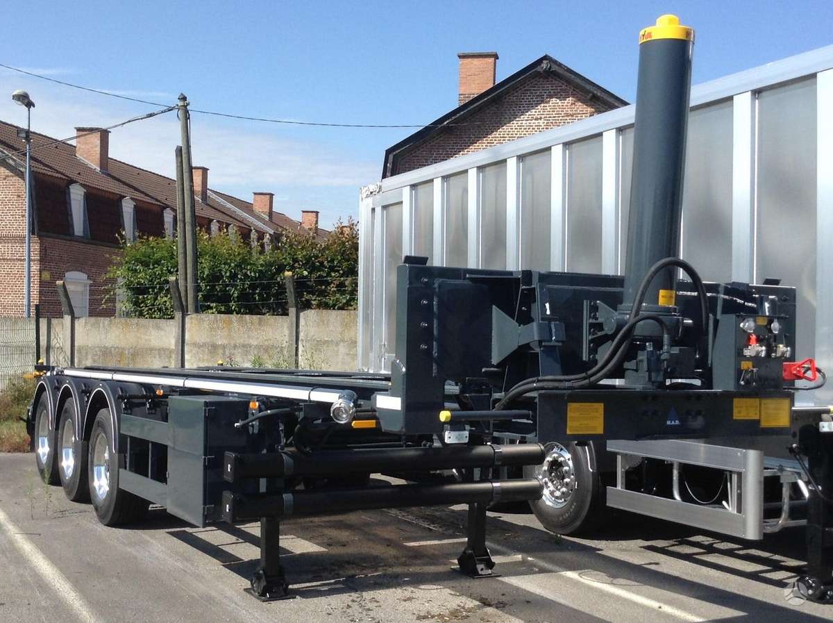 Benalu Multiliner, container