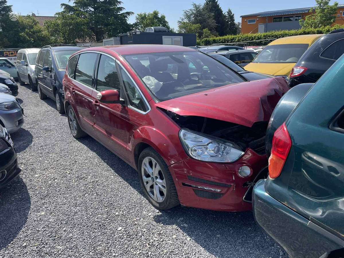 Ford S-MAX for parts