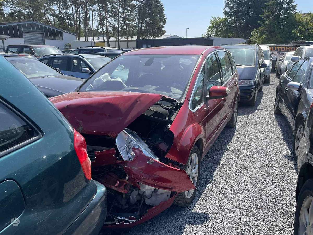 Ford S-MAX for parts