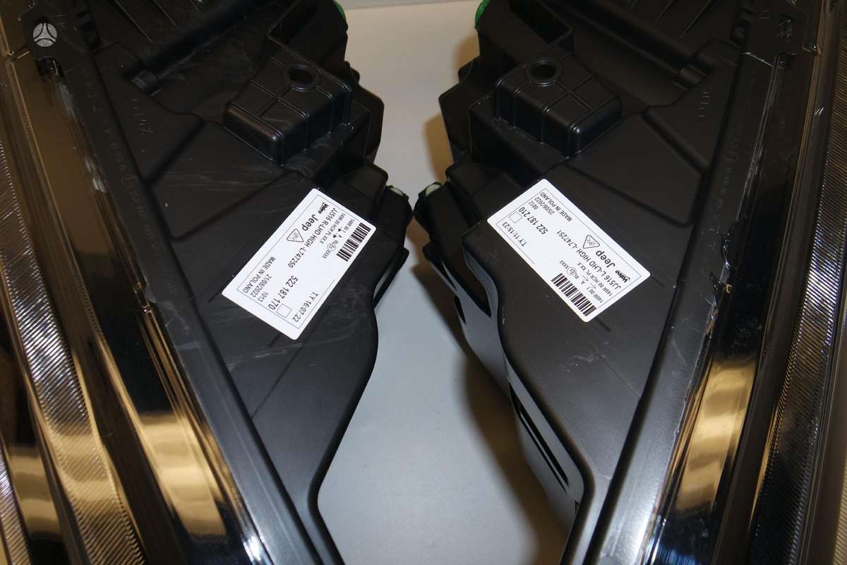 Jeep Avenger lights