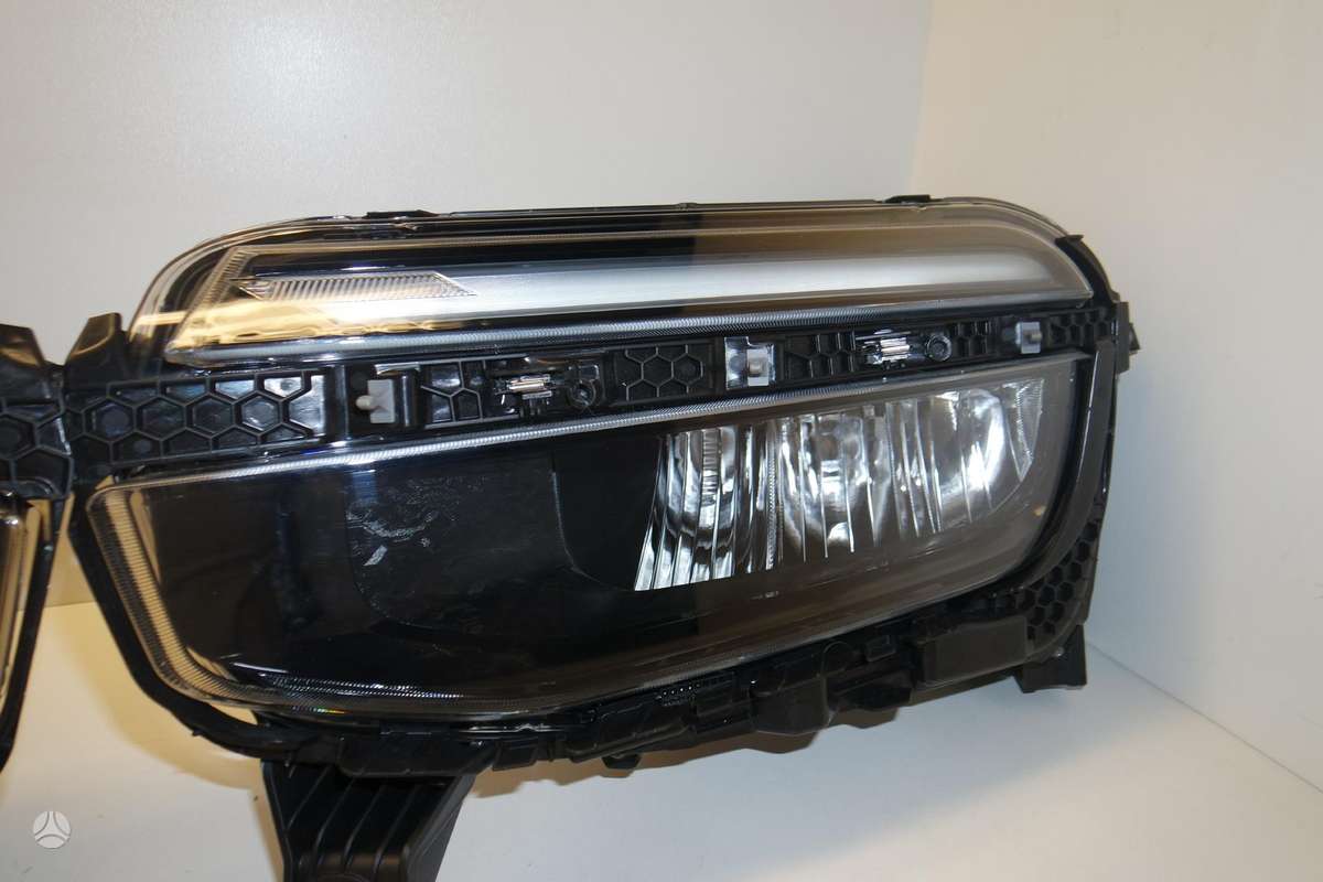 Jeep Avenger lights