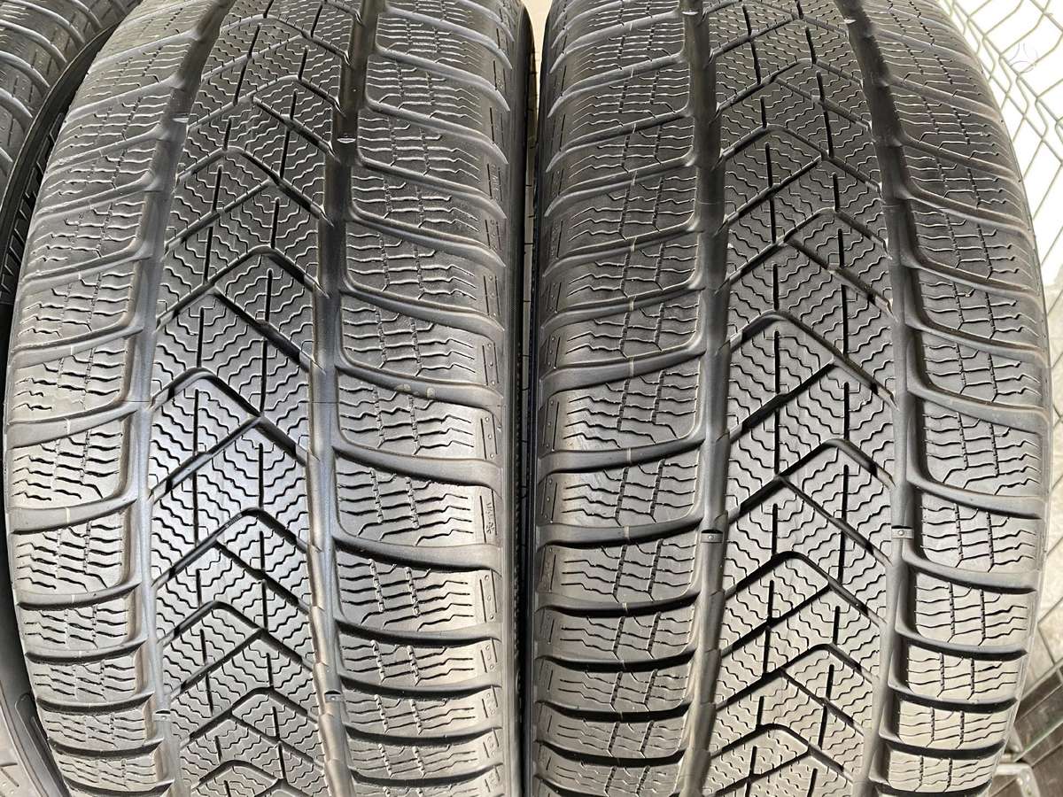 Pirelli Sottozero3, winter 225/45 R18