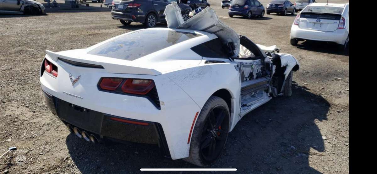 Chevrolet Corvette, Duris, durys