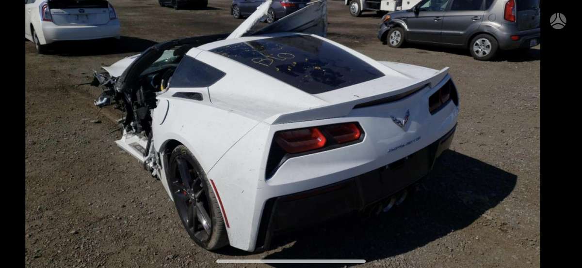 Chevrolet Corvette, Duris, durys