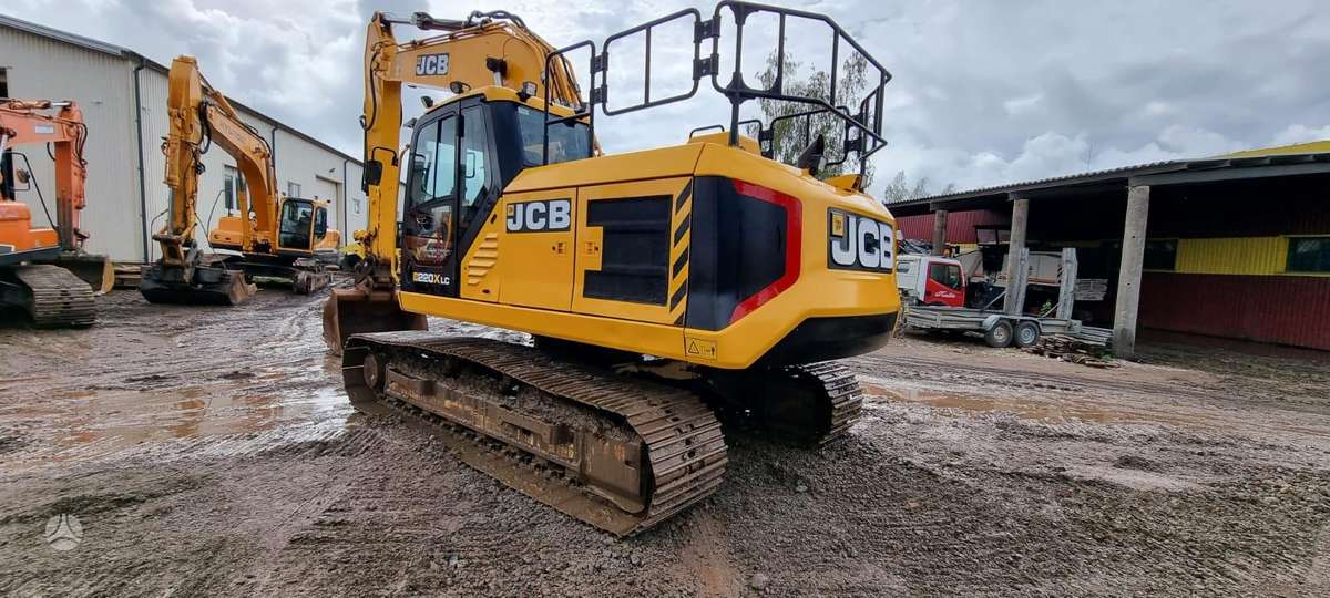 JCB 220X LC, excavator