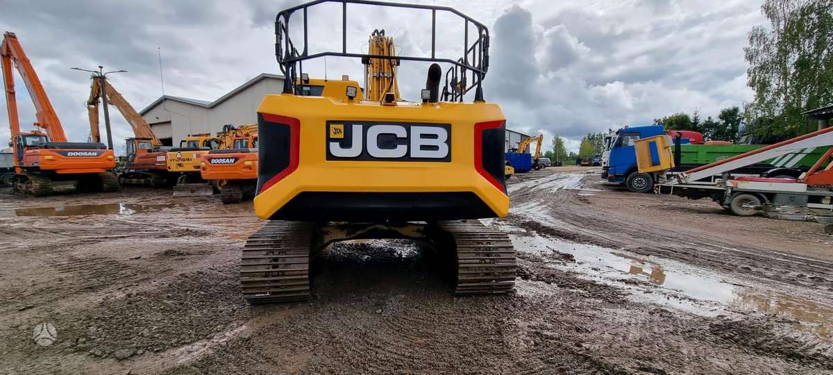 JCB 220X LC, excavator