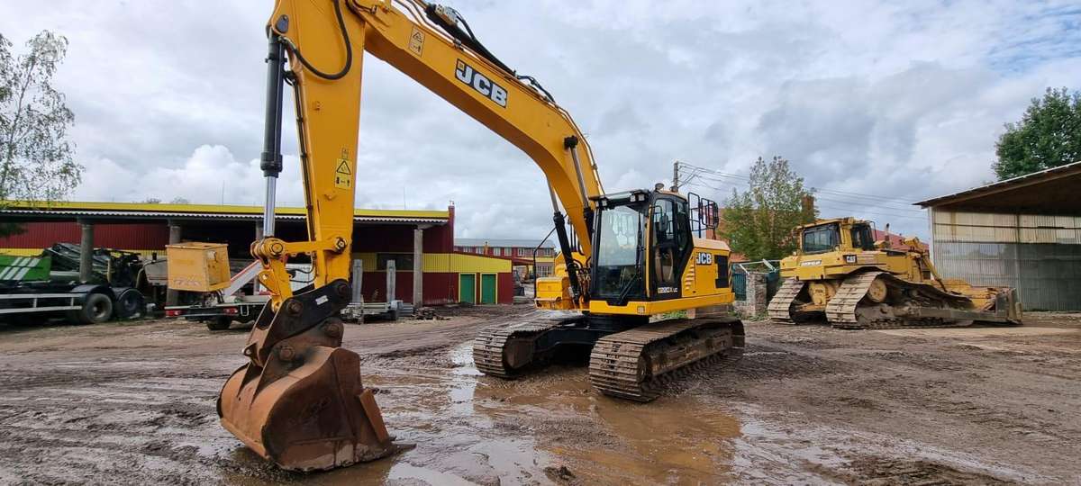 JCB 220X LC, экскаваторы