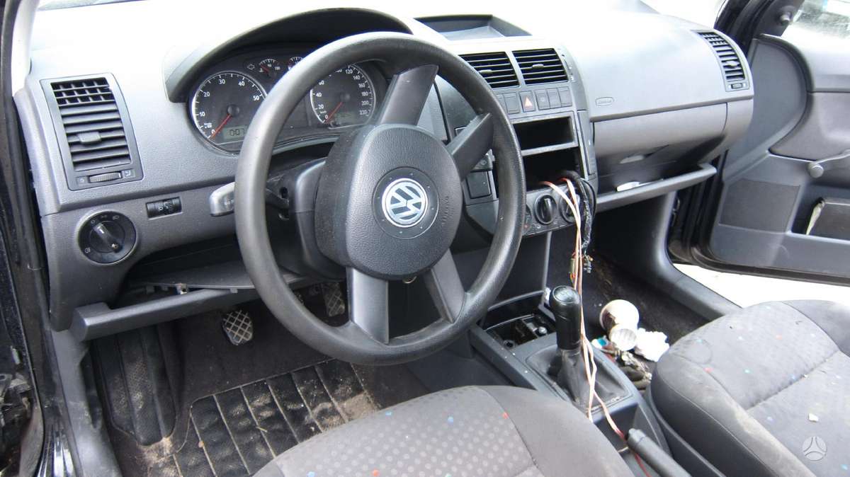 Volkswagen Polo Variklio kodas azq
