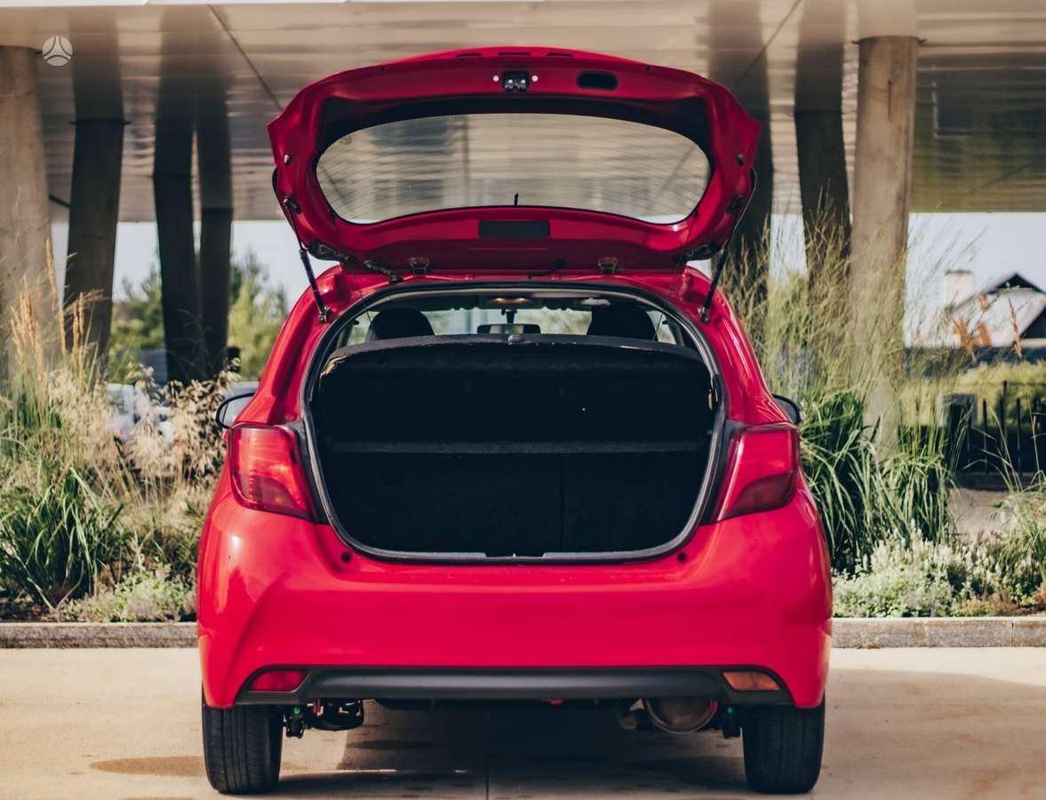 Toyota Yaris, 1.5 l., hatchback
