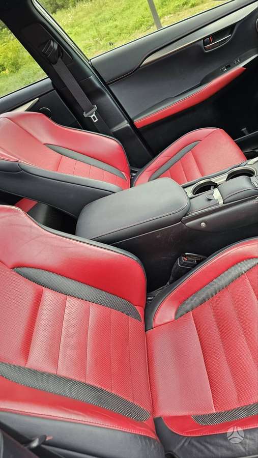 Lexus NX 300h по частям
