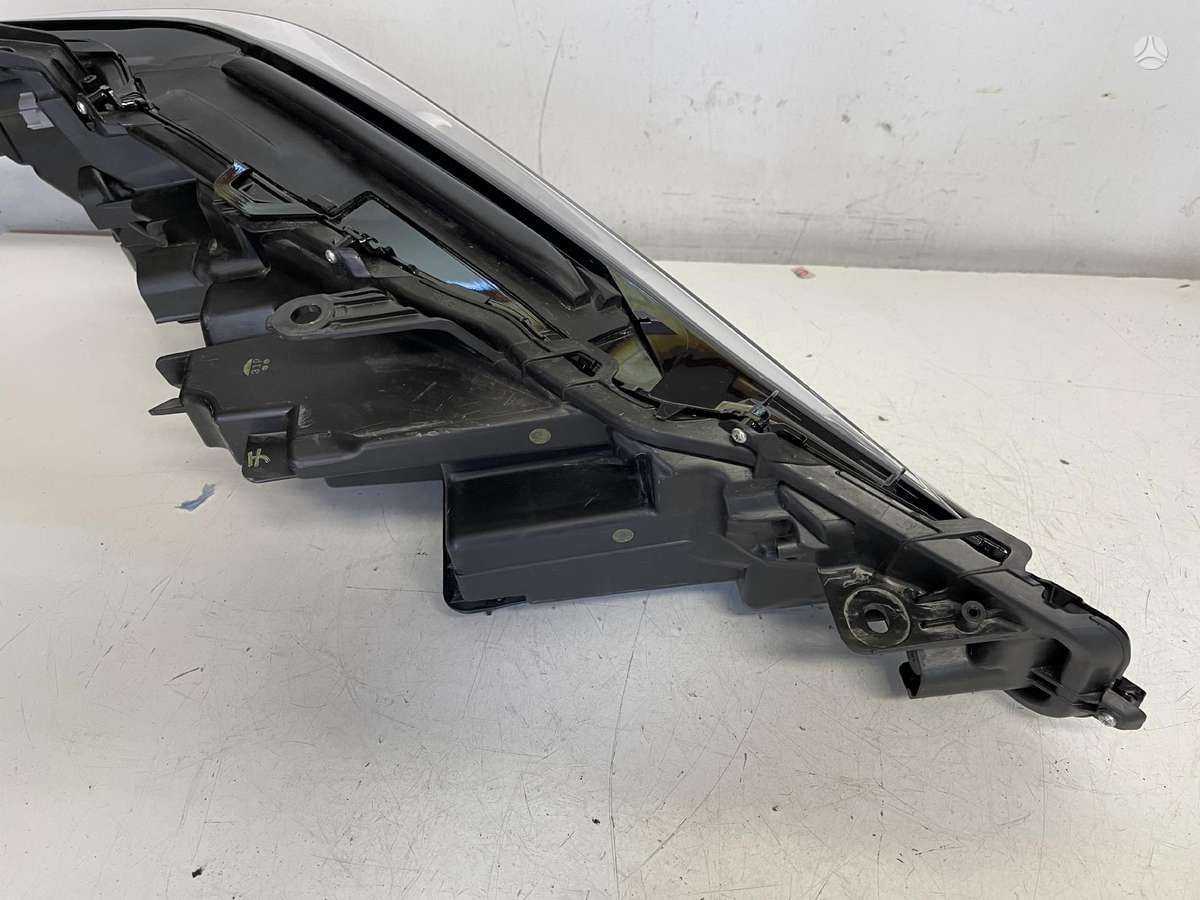 Lexus ES 300h, 81185-33G10, lights