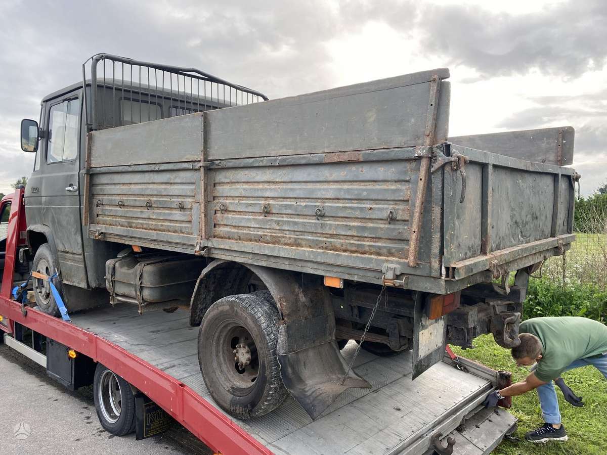 Mercedes-Benz 508, dropside trucks