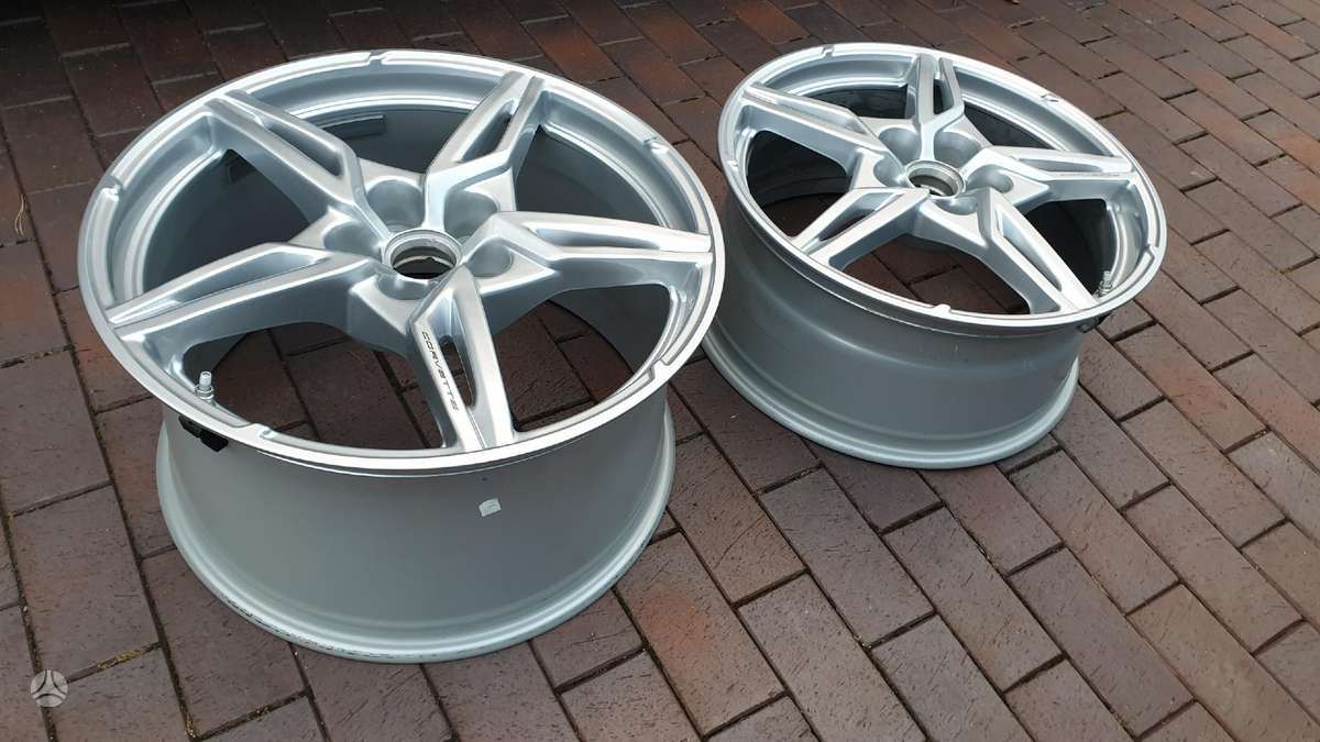 Chevrolet Corvette детали кузова