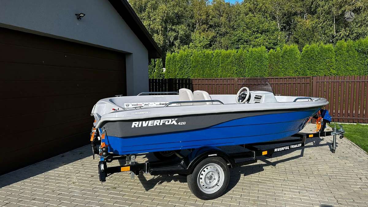 RIVERFOX 420C, jahtas / kuteri