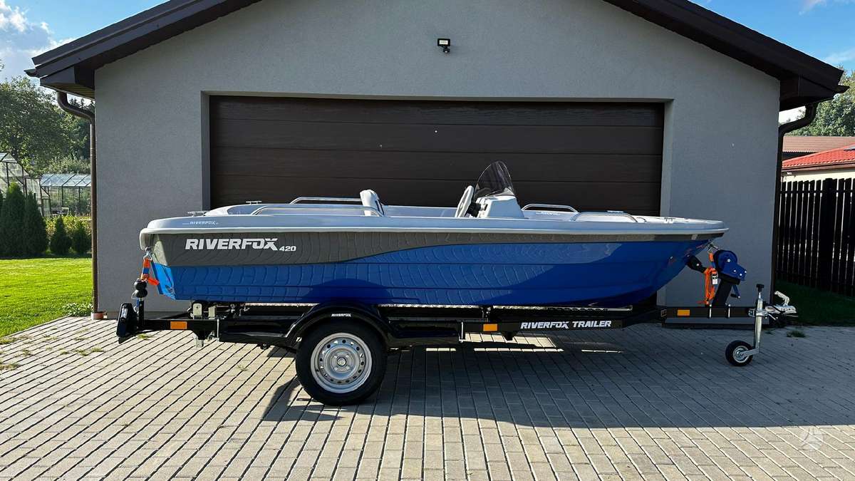 RIVERFOX 420C, jahtas / kuteri