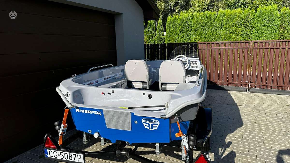 RIVERFOX 420C, yachts / cruisers