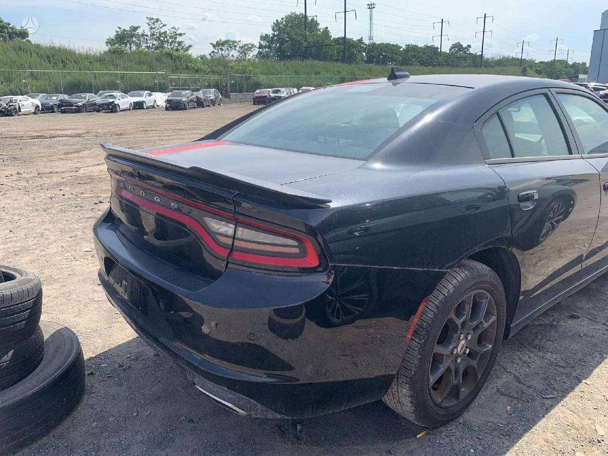 Dodge Charger по частям