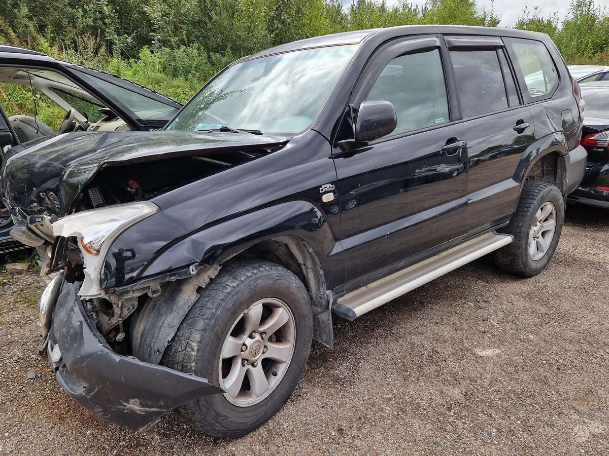 Toyota Land Cruiser по частям