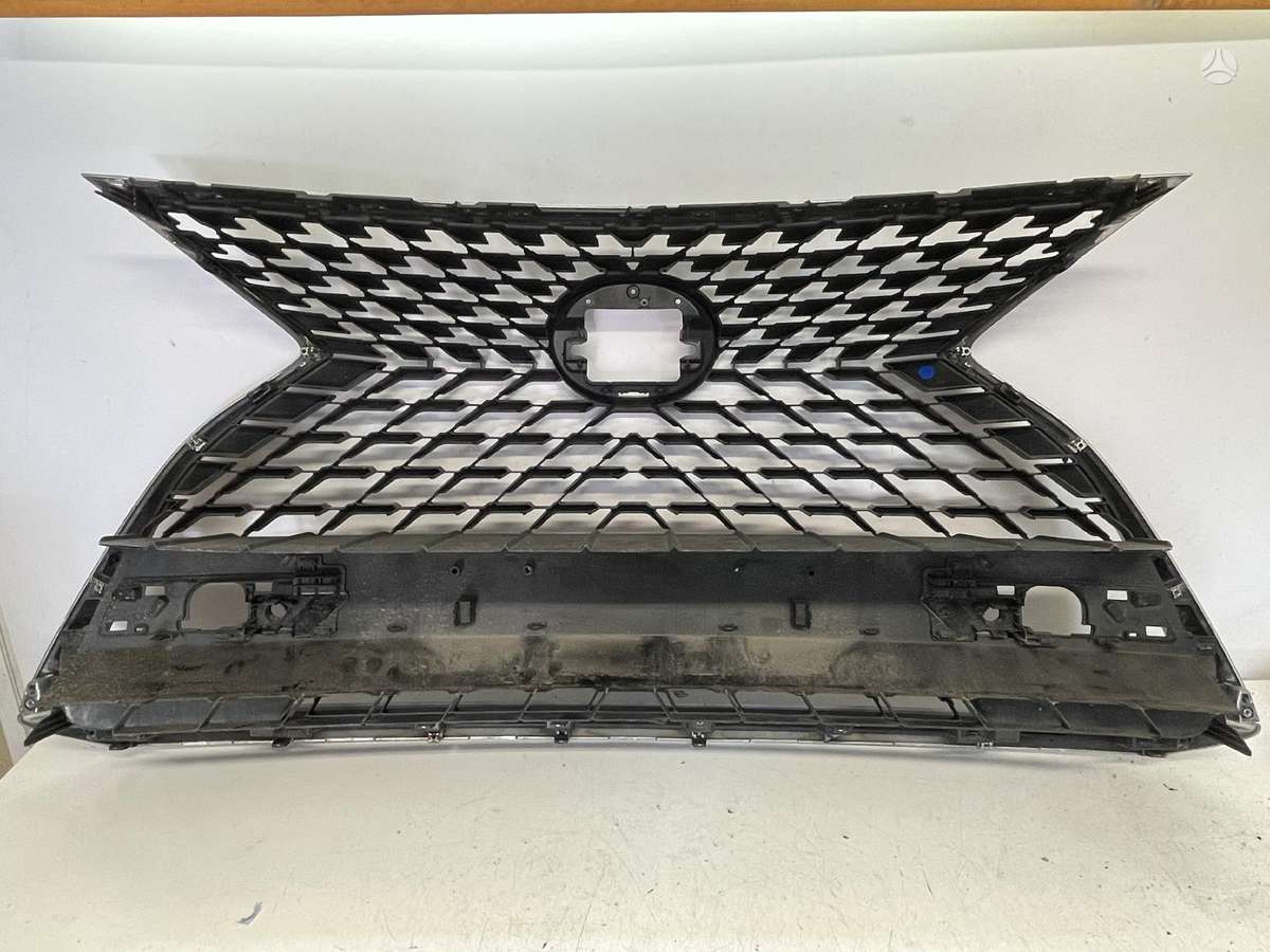 Lexus RX klasė front grill