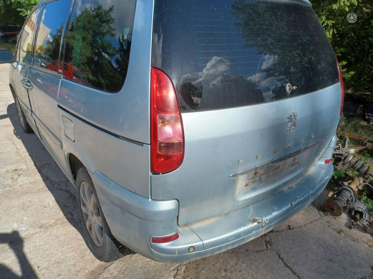 Peugeot 807